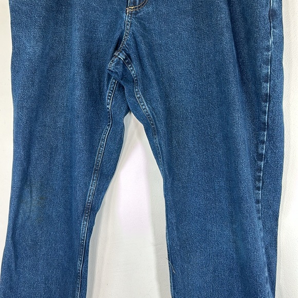 Carhartt Relaxed Fit 42x32 Straight Leg Heavy Duty Cotton Classic Denim Jeans - Picture 4 of 16